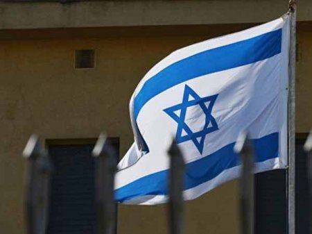 İsrailin Azərbaycandakı səfiri məhkəməyə verilib