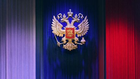 “YPG geri çəkilməsə, türklər onların üstündən keçəcək” - Peskov