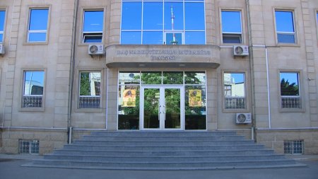 Bakıda saxta sürücülük vəsiqəsi hazırlayan dəstə üzvləri tutuldu