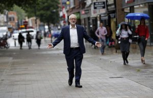 Milyarderlər müxalifət liderinin qorxusundan ölkədən qaçır Milyarderlər müxalifət liderinin qorxusundan ölkədən qaçır