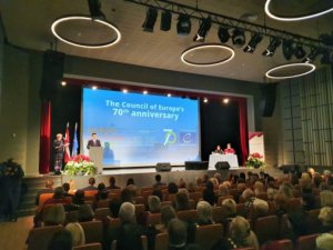 Dövlət başçısının iştirakı ilə hakimlərin geniş iclası keçirildi