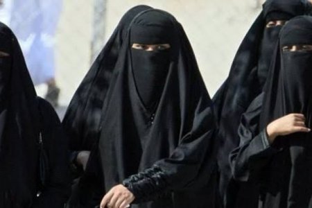 İŞİD-in “qadın bazarı”: Təcavüz, şantaj, cinayət, edam... – Şok