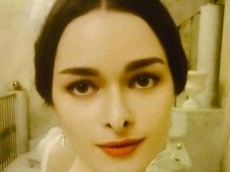 63 yaşlı tarixçi ilə sevgili olan 24 yaşlı qızın faciəsi