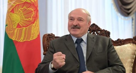 Лукашенко решил "потерпеть" с отменой смертной казни 