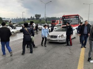 Ramiz Zeynalov “EuroHome”dakı yanğınla bağlı avtomobillərin hərəkətini özü tənzimlədi