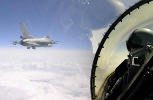 Aralıq dənizində toqquşma riski: İsrail qırıcısı Türkiyə gəmisinə “Delilah” raketi ilə Aralıq dənizində toqquşma riski: İsrail qırıcısı Türkiyə gəmisinə “Delilah” raketi ilə