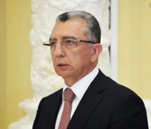 Eldar Əzizov səs verdi