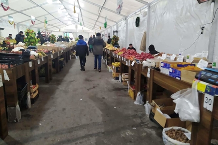 Bakıda bayram yarmarkası keçirilir: bəs qiymətlər necədir? Reportaj (Fotolar)