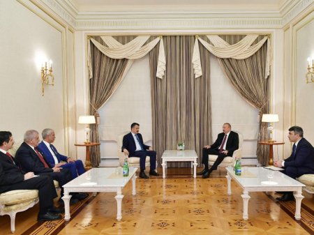Prezident İlham Əliyev Türkiyənin Kənd Təsərrüfatı və Meşəçilik nazirinin başçılıq etdiyi nümayəndə heyətini qəbul edib