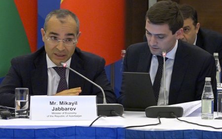 “Mikayıl Cabbarovun cavab üslubu bəyənildi...”