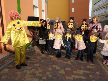 Ukraynada azərbaycanlıların dəstəyi ilə tikilən müasir uşaq bağçası kompleksi istifadəyə verilib