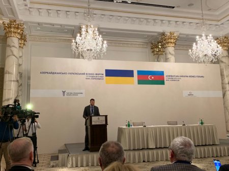 Zelenski ilə Bakıya gələn azərbaycanlı (FOTOLAR) 