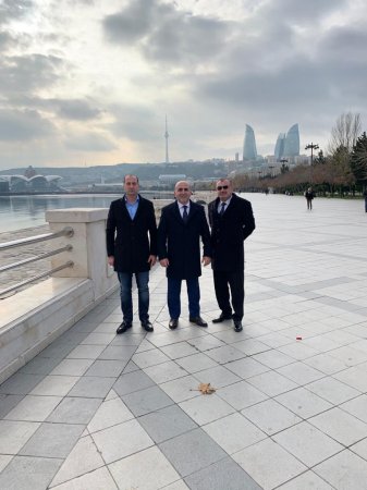 Zelenski ilə Bakıya gələn azərbaycanlı (FOTOLAR) 