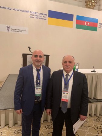 Zelenski ilə Bakıya gələn azərbaycanlı (FOTOLAR) 