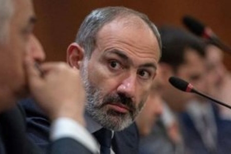 Ukrayna İranı Boeing 737 təyyarəsinin vurulmasına görə təhqiqata mane olmaqda ittiham edir