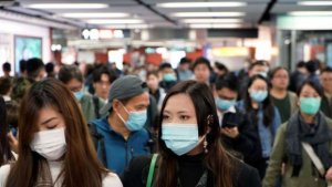 Çində koronavirusdan ölənlərin sayı 17-yə çatdı, sürətlə dünyaya yayılır 