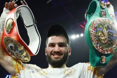 Məşhur Rusiya boksçusu uyğurlara görə  çempion adından imtina edir...-FOTO