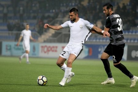 Millimizin hücumçusu “Neftçi”yə qayıtdı