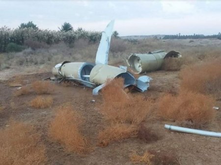 İranın ABŞ bazalarına atdığı raketlər - HADİSƏ YERİNDƏN FOTOLAR