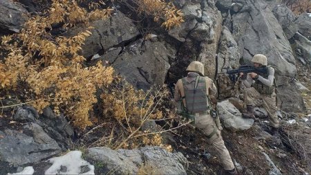 Türkiyədə irimiqyaslı antiterror əməliyyatına başlanılıb