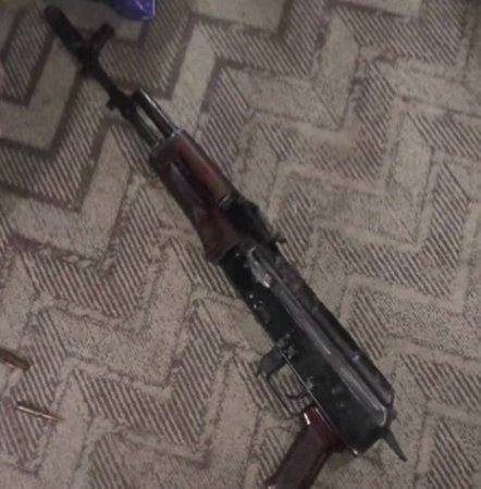 Kriminal avtoritet "Gəncinski" saxlanıldı: Görün evindən nələr çıxdı (FOTOLAR)