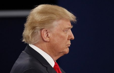 Trampın vəkilləri demokratları tənqid edib