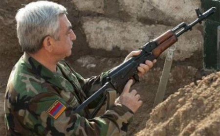 Keçmiş prezident 4 il öncə Azərbaycana qarşı hərbi təxribata yol verdiklərini etiraf etdi