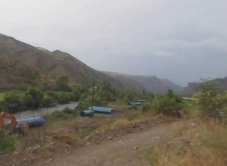 Düşmən Laçında daha iki SES-in  tikintisinə başladı...-FOTOLAR