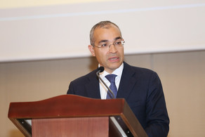 Mikayıl Cabbarov: “Zərgərlik sahəsində rəqabət mühiti ilə bağlı çatışmazlıqlar var”