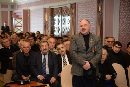 Nəsimi rayonunda yanvarda 6 səyyar qəbul keçirilib - FOTOLAR