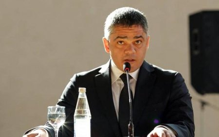 Camalovların daha bir namizədi üzə çıxdı – Ehtiyat “oyunçu”