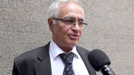 Eks-kürəkəni Rəhim Qazıyevin qapısını sındırdı - Qızı şiddətə məruz qalır