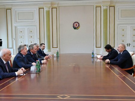 Prezident İlham Əliyev Rusiya Dövlət Dumasının nümayəndə heyətini qəbul edib - FOTO..