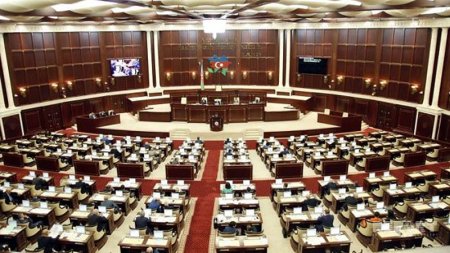 Yeni deputatlar bu qədər maaş alacaq