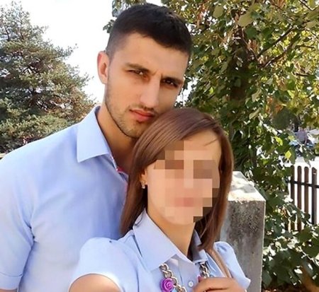 Polis əməkdaşı yasaq eşq yaşadığı qadınla birgə mindiyi maşını partlatdı - Fotolar