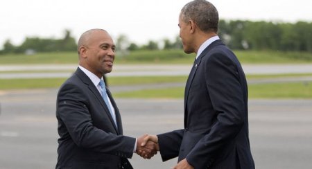 ABŞ-da prezident seçkiləri kampaniyasında ancaq ağdərili namizədlər qalıb..