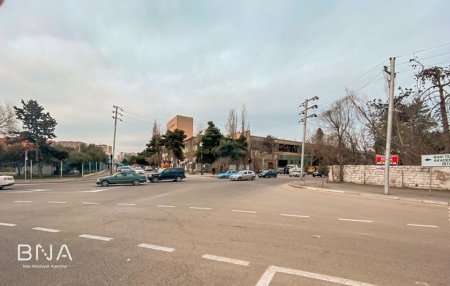 Bakının mərkəzində hərəkət dəyişdirildi (FOTO)..