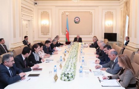 MSK-nın iclası başladı..