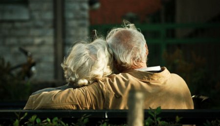 Azərbaycanda nənənin ərinin dostu ilə qaçmasının TƏFƏRRÜATI..