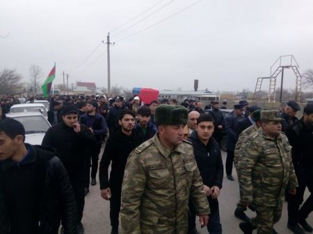 Şəhidimiz dəfn edildi - FOTO..