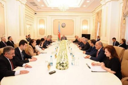 MSK-nın növbəti iclası başladı