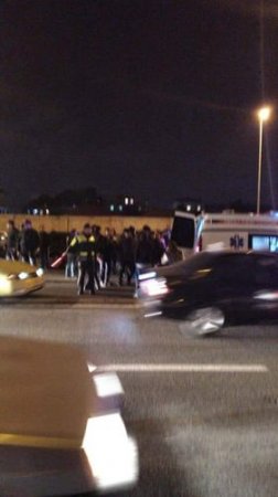 Aeroport yolunda baş vermiş avtoqəza sıxlığa səbəb olub