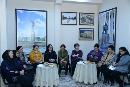 Nəsimi rayonunda Xocalı sakinləri ilə görüş keçirilmişdir - FOTOLAR