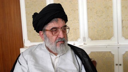 İranın keçmiş səfiri koronavirusdan öldü