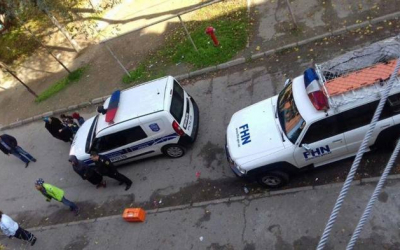 Köməksiz vəziyyətdə qalan şəxs xilas edildi