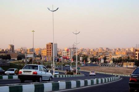 İranda küçə və bazarlar boşaldılır