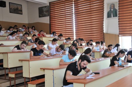 Universitetdən universitetə elektron köçürmə: imtinadan necə yayınmaq olar