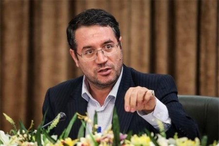 25 deputatın ardınca nazir də yoluxdu, on minlərlə dustaq isə həbsxanadan buraxıldı - QONŞUDA DRAMATİK VƏZİYYƏT