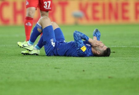 Türkiyə millisinin daha bir futbolçusu sıradan çıxdı