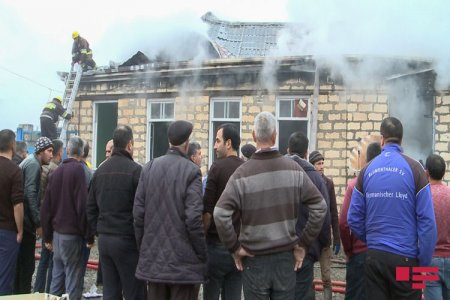 Ağdamda 5 otaqlı ev yanıb - FOTO